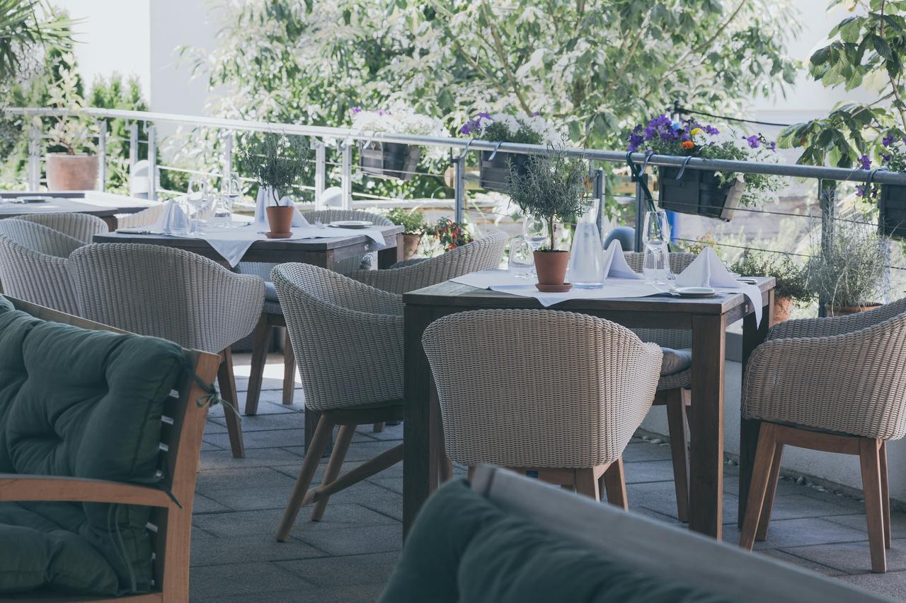 Das Wildeck Hotel & Restaurant Abstatt Екстер'єр фото
