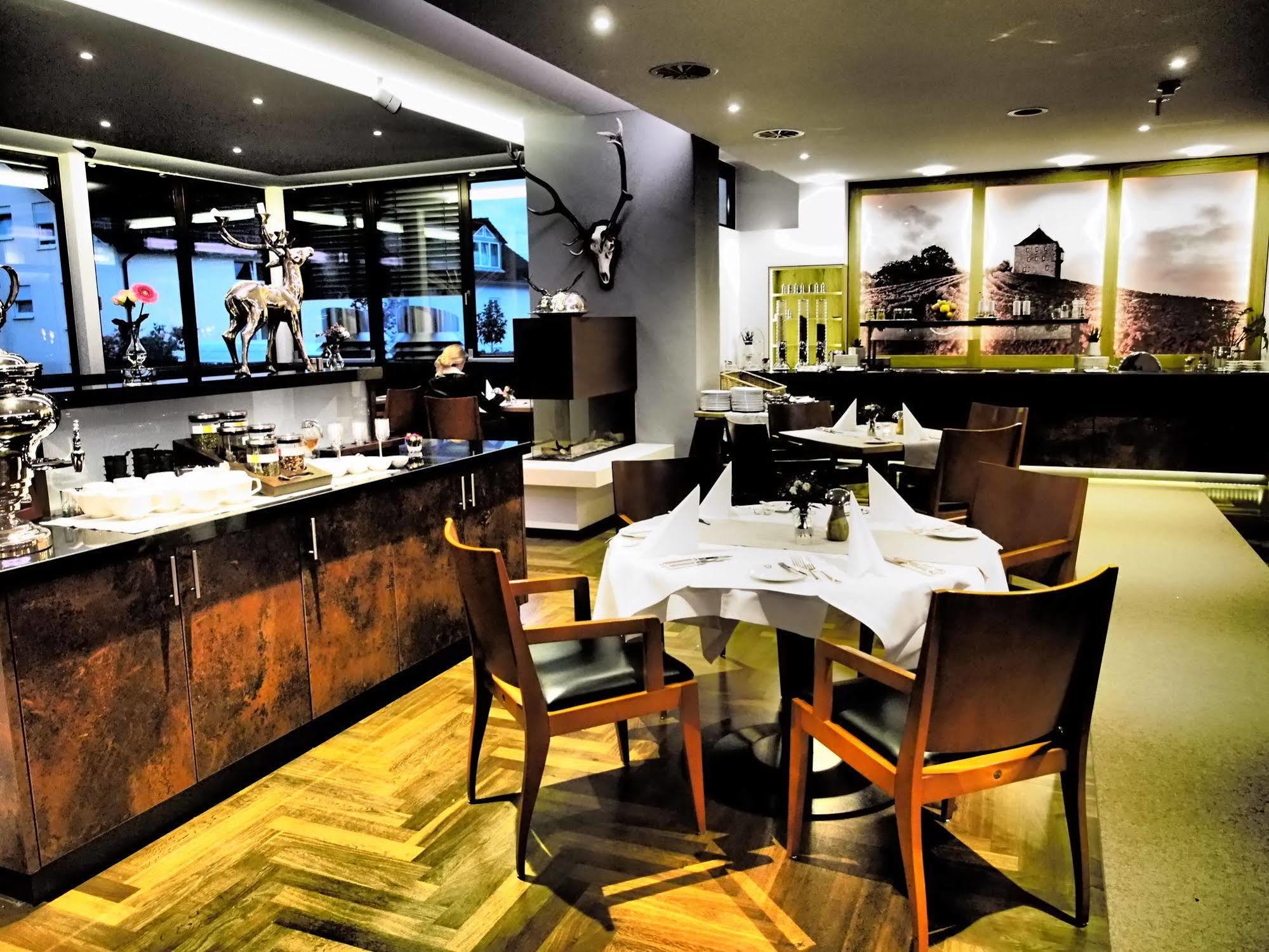 Das Wildeck Hotel & Restaurant Abstatt Екстер'єр фото