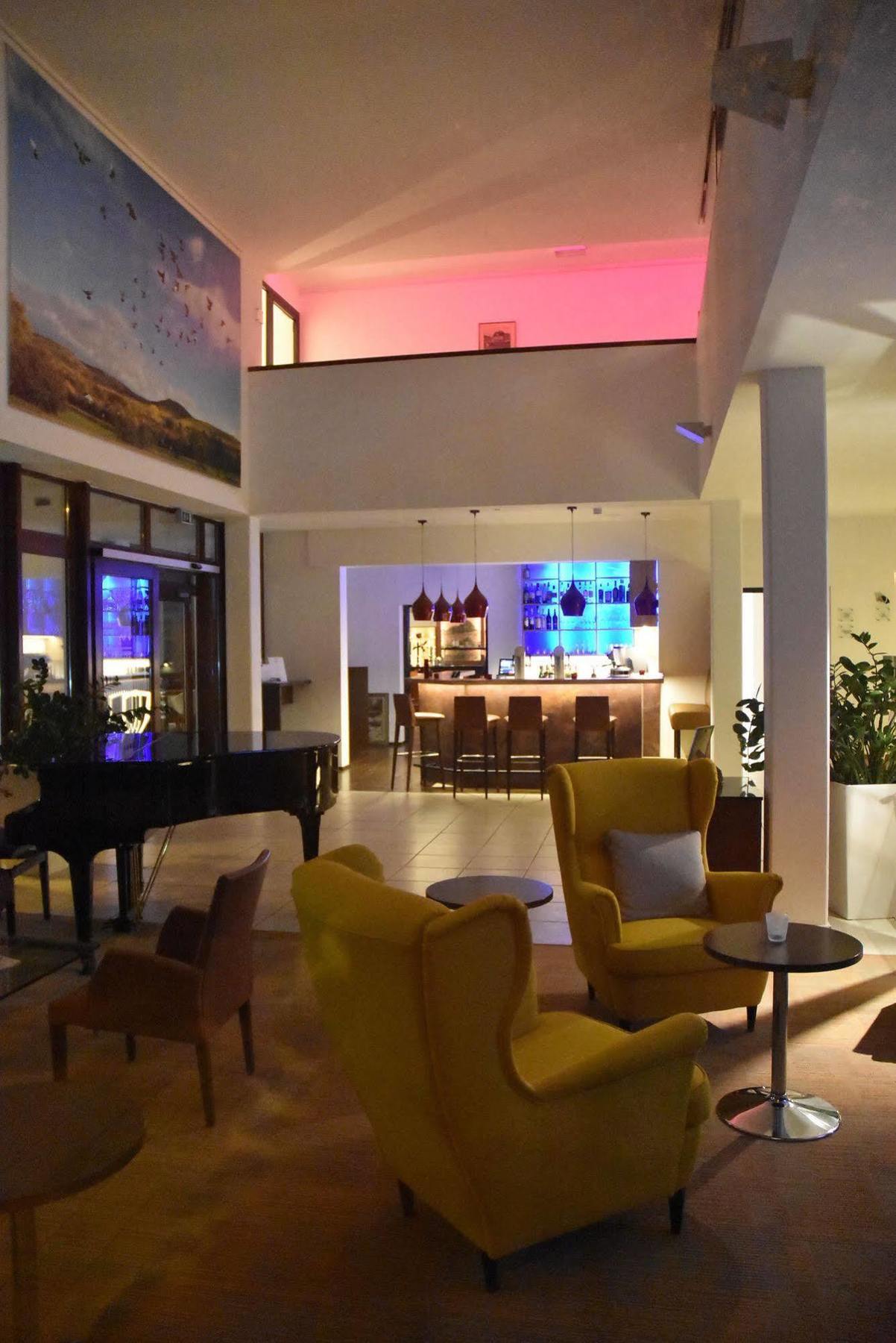 Das Wildeck Hotel & Restaurant Abstatt Екстер'єр фото
